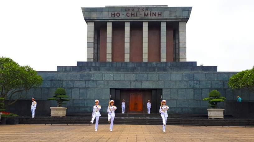 Op bezoek bij Uncle Ho